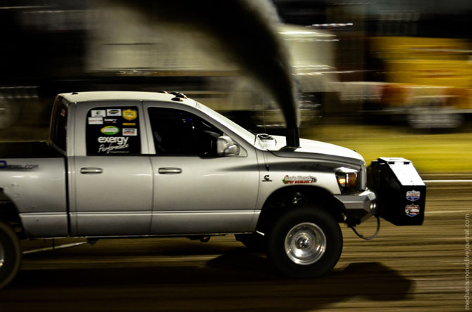Трактора на стероидах или гонки по-техасски Трактора на стероидах или гонки по-техасски