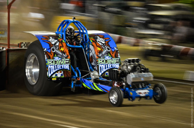 Трактора на стероидах или гонки по-техасски Трактора на стероидах или гонки по-техасски