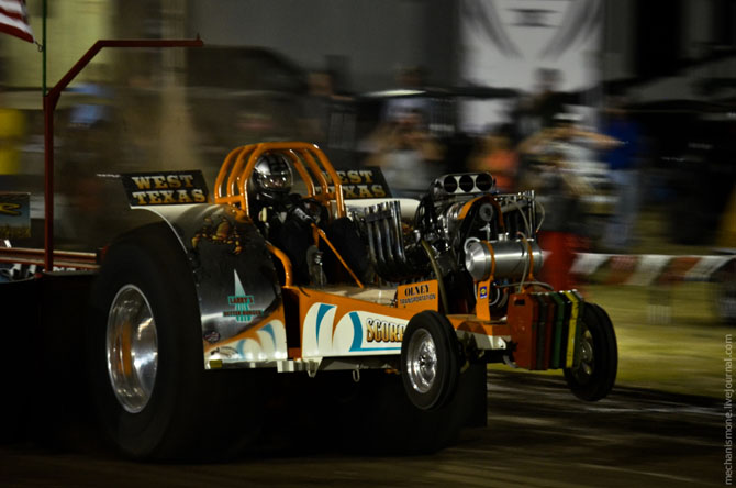 Трактора на стероидах или гонки по-техасски Трактора на стероидах или гонки по-техасски