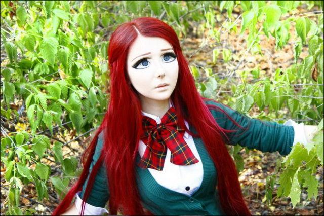 Девушки - живые куклы (12 фото)