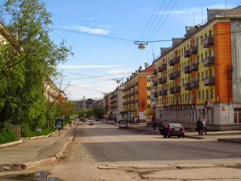 Воркута — край света, шахтёрский край