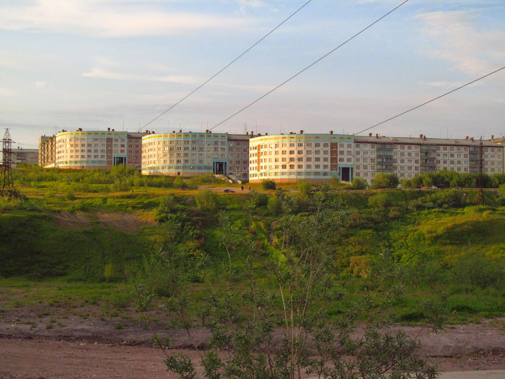 Воркута — край света, шахтёрский край