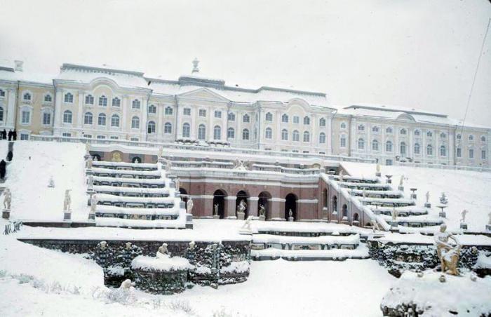 Ленинград 1955 года на цветных снимках