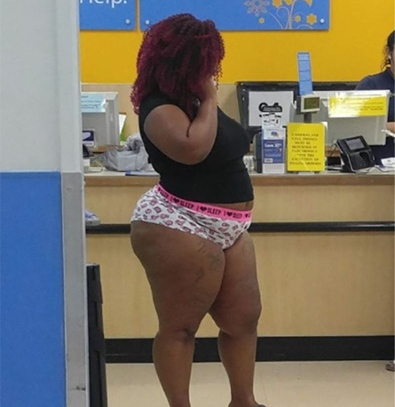 Великий Walmart открывает свои двери! Чего можно ожидать от похода в этот огромный магазин?