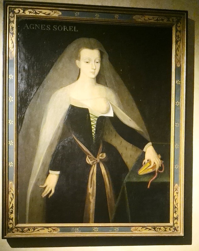 История моды на женскую грудь История моды на женскую грудь