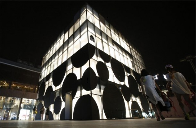 Фотограф Ким Кён-Хун показал, насколько велика пропасть между жизнью богатых и бедных людей в Китае