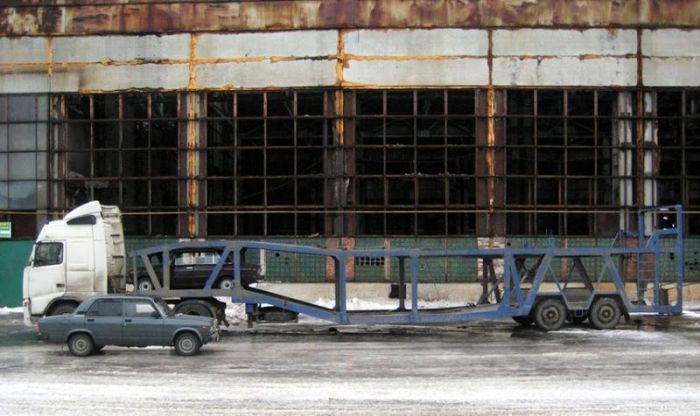 Американский фетиш. ВАЗ 2106 (10 фото) Американский фетиш. ВАЗ 2106 (10 фото)