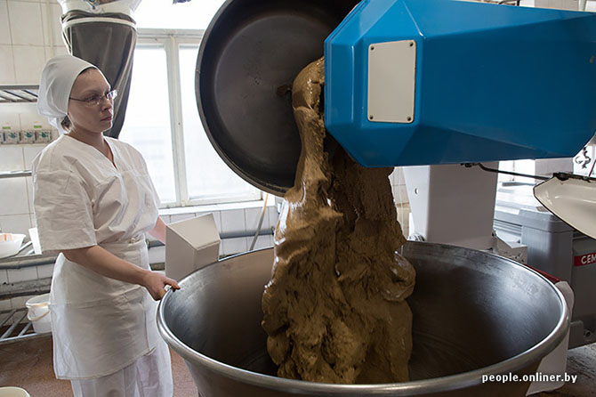 Как делаются любимые советские торты Как делаются любимые советские торты