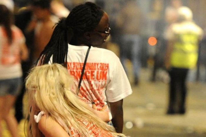 Вечеринка в Ливерпуле (55 фото)