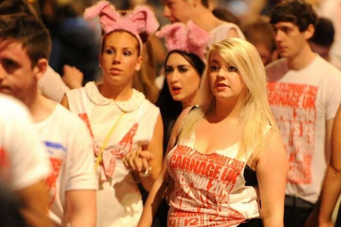 Вечеринка в Ливерпуле (55 фото)