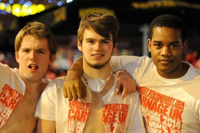 Вечеринка в Ливерпуле (55 фото)