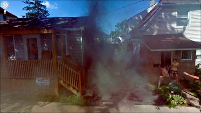 Странные фотографии с Google Street