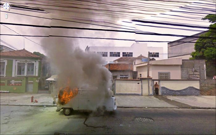 Странные фотографии с Google Street