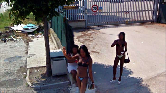 Странные фотографии с Google Street