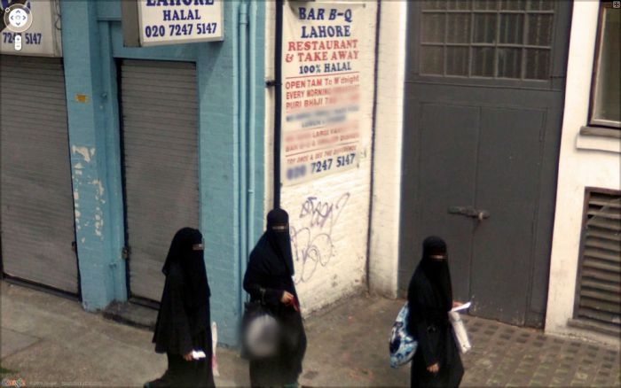 Странные фотографии с Google Street