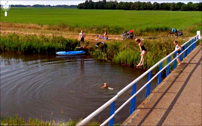 Странные фотографии с Google Street