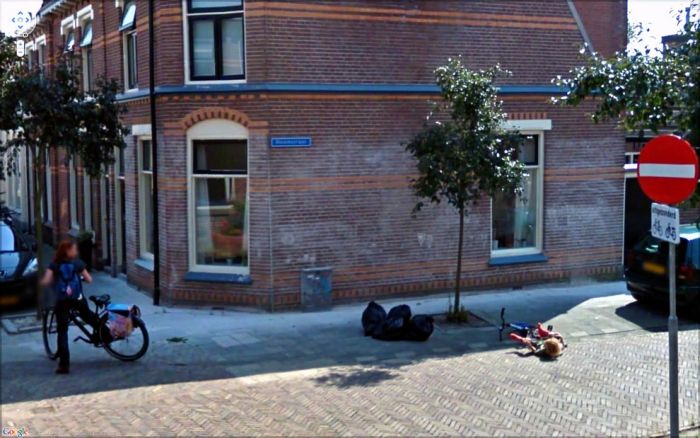 Странные фотографии с Google Street