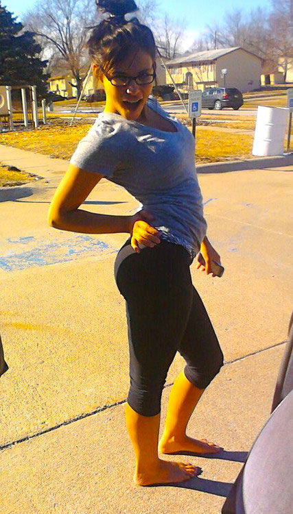 Сексуальные девушки в лосинах (59 фото)