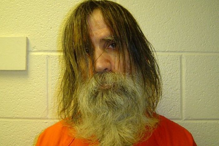 Мужчину забыли в тюрьме на 2 года (3 фото)