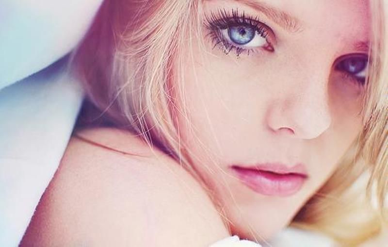 Неожиданные вещи, которые заводят мужчин (4 фото)