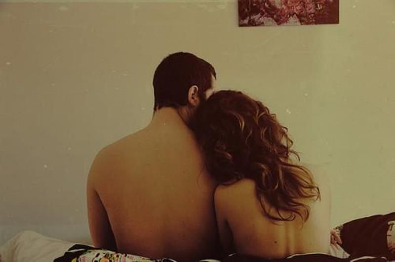 Неожиданные вещи, которые заводят мужчин (4 фото)