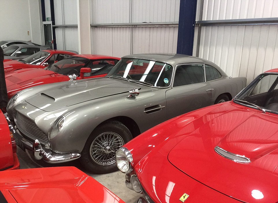 В Англии продана коллекция классических автомобилей за 30 миллионов долларов