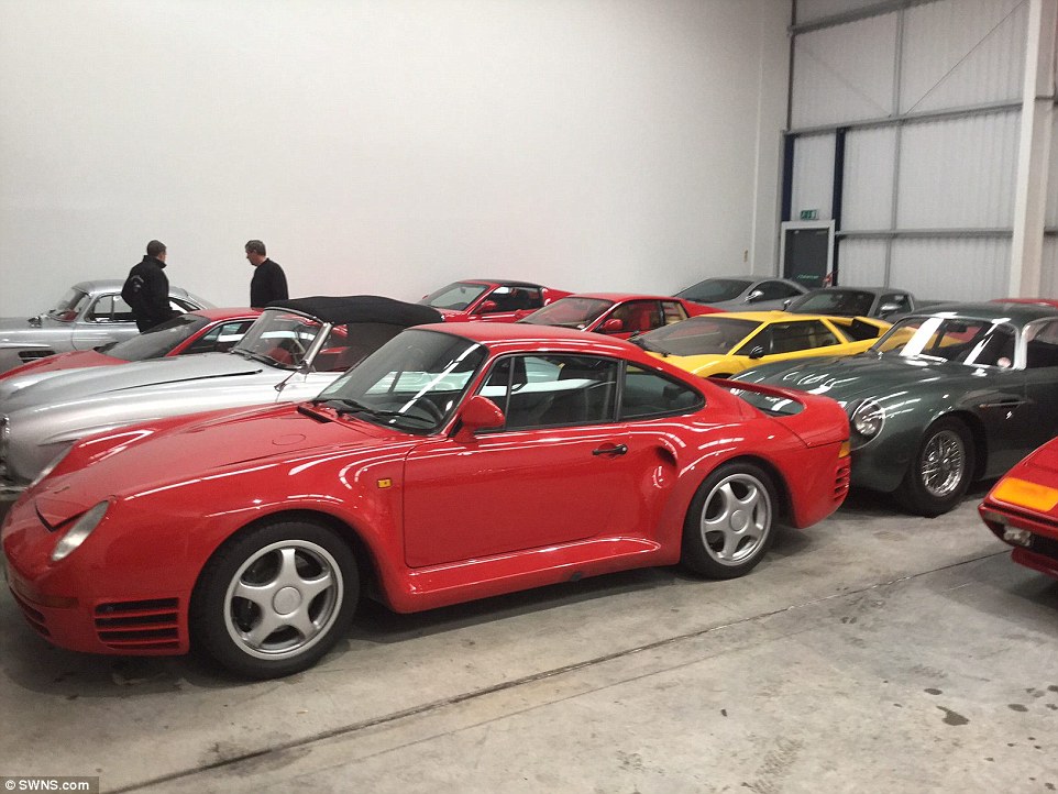 В Англии продана коллекция классических автомобилей за 30 миллионов долларов