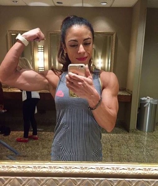 Девушки, увлекающиеся бодибилдингом