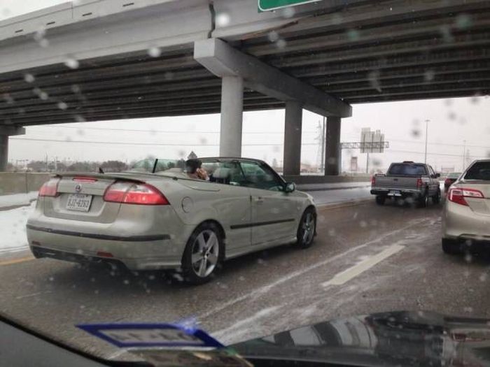 Странные люди и их поступки