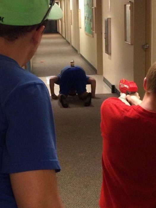 Странные люди и их поступки