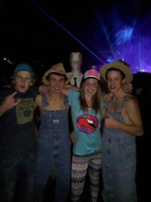 Странные люди и их поступки