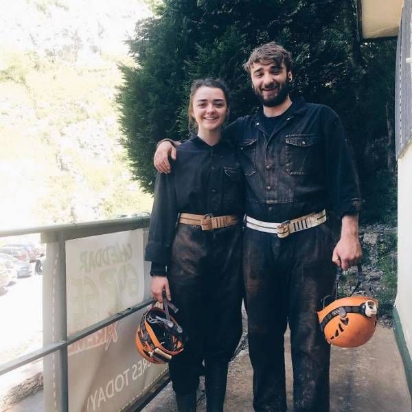 Братья и сестры звезд Братья и сестры звезд