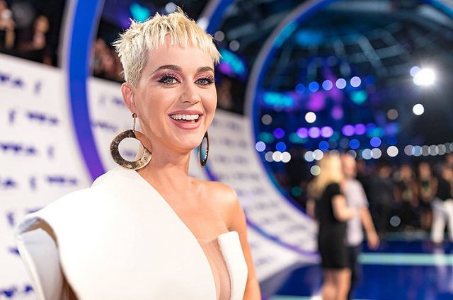 Заработок звезд на ровном месте