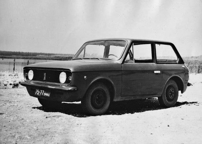 11 Самых необычных моделей машин, которые были изготовлены на автомобильном заводе ЗАЗ 11 Самых необычных моделей машин, которые были изготовлены на автомобильном заводе ЗАЗ