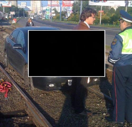 Преступление и наказание автомобилиста (4 фото) Преступление и наказание автомобилиста (4 фото)