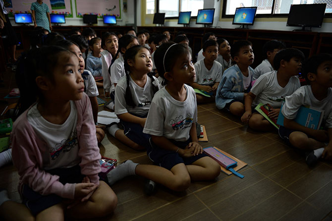 Школы по всему миру