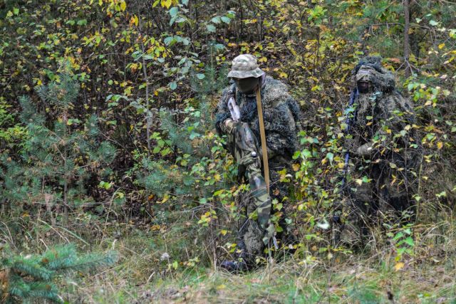 Учения российских и белорусских снайперов в Псковской области