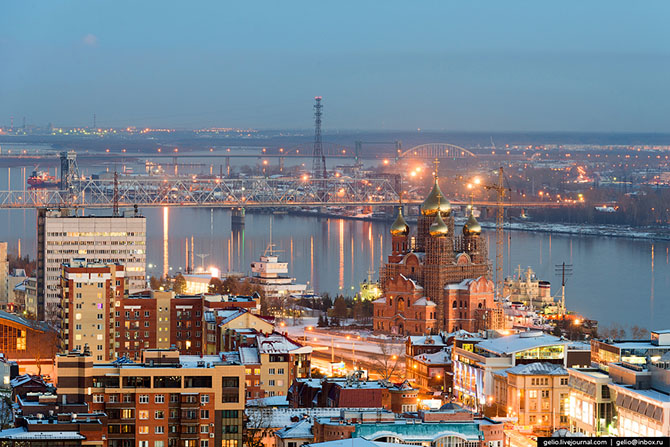 Завод «Севмаш» и город Архангельск