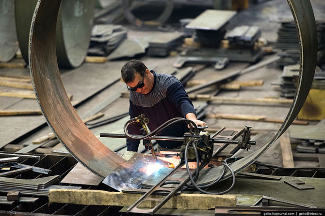 Завод «Севмаш» и город Архангельск