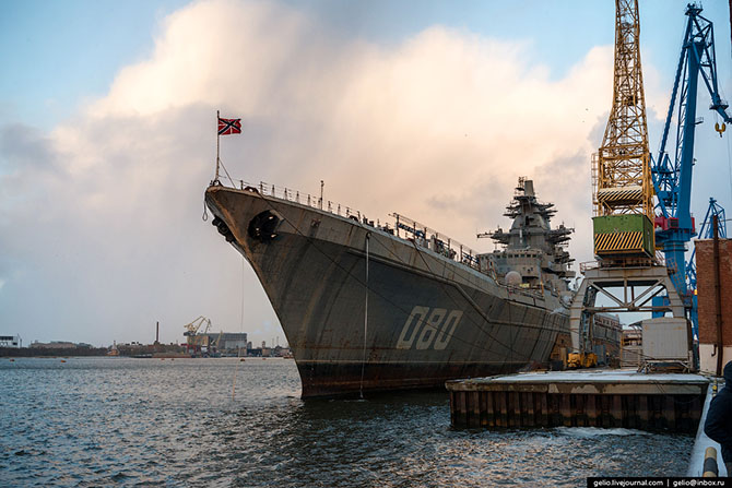 Завод «Севмаш» и город Архангельск