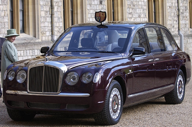10 автомобилей, на которых ездят монархи и их наследники