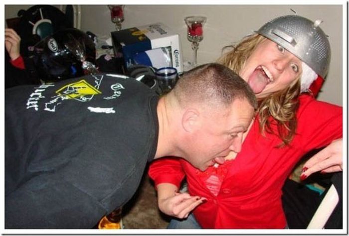 Девушки отмечают Новый Год