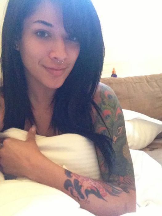 Красотки с татуировками