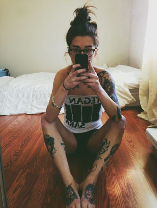 Красотки с татуировками