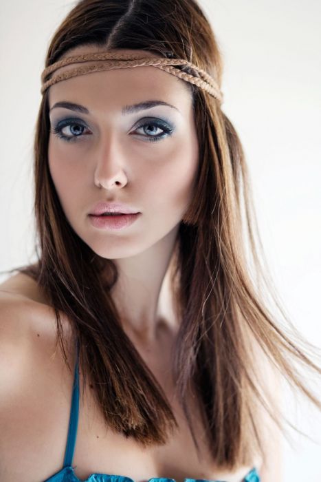 Подборка красивых девушек (66 фото)