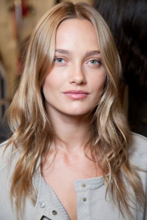 Подборка красивых девушек (66 фото)