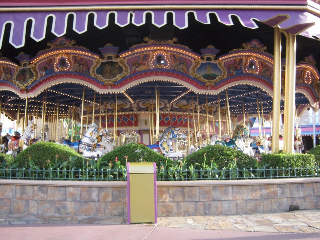 «И в сказках тоже плачут» или несчастья в волшебном мире Уолта Диснея