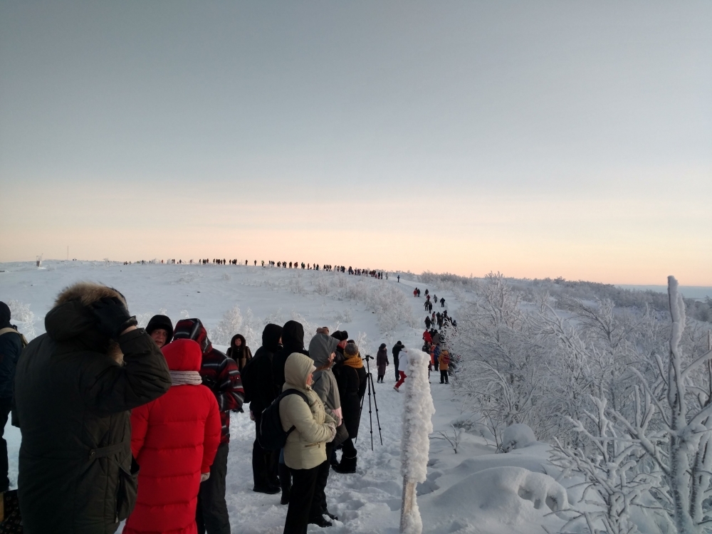 Жители Мурманска встретили первый рассвет в этом году Жители Мурманска встретили первый рассвет в этом году