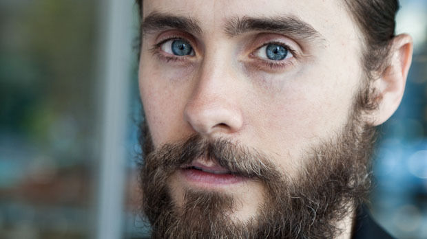 Знаменитые люди, которые «сразу играют на две команды» Знаменитые люди, которые «сразу играют на две команды»