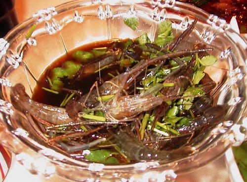 Блюда из живых животных